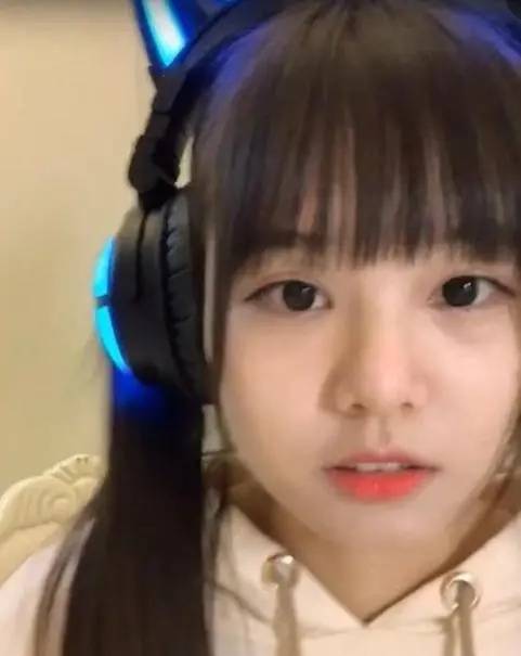 xc体育-阿森纳主场击败西汉姆联(图2) xc体育